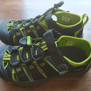Keen Newport H2 kids sandals
